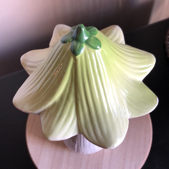 Green White Ceramic Flower Accent Decor - Picture 2 of 8